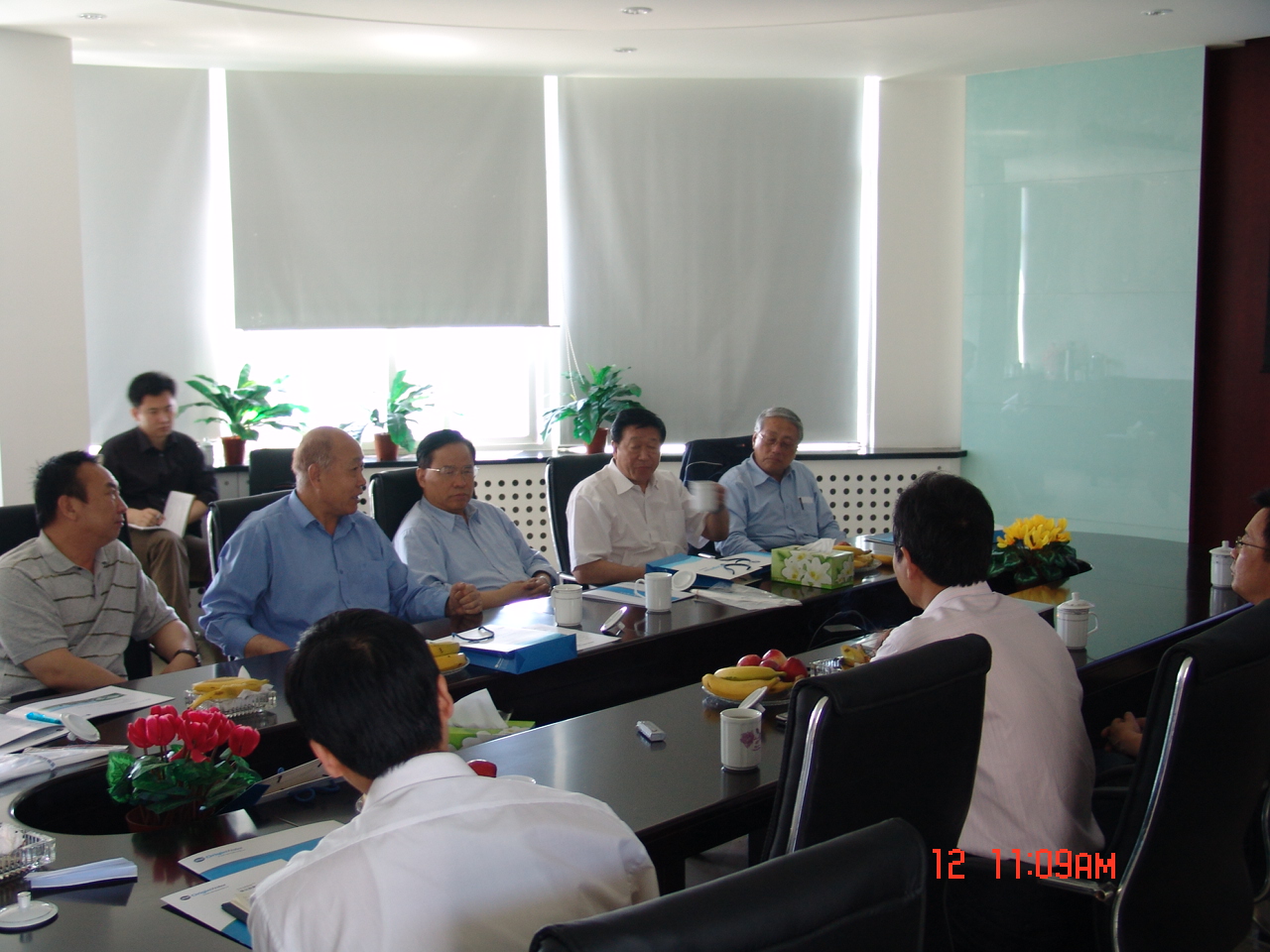 在线精品亚洲一区二区绿巨人