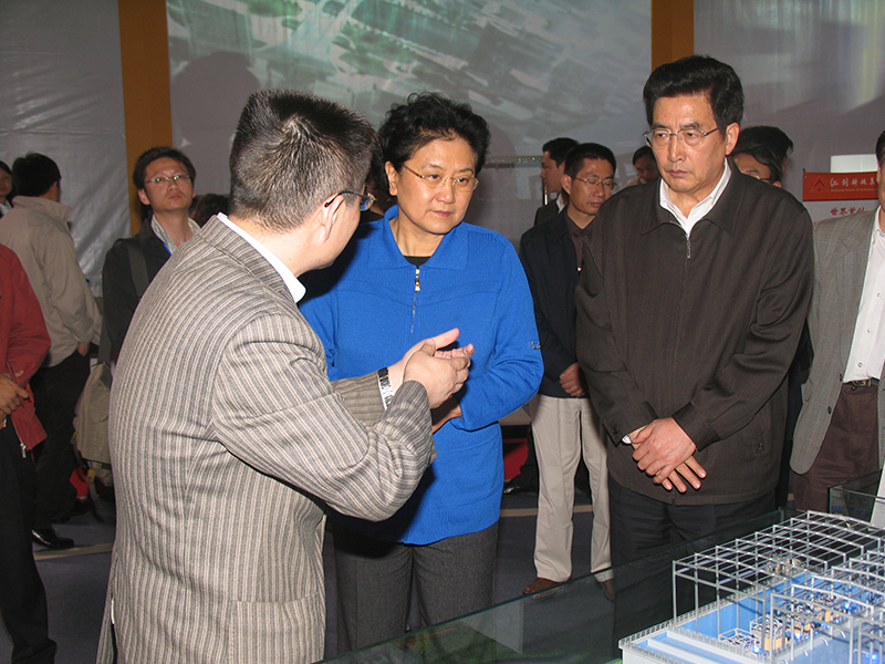 在线精品亚洲一区二区绿巨人