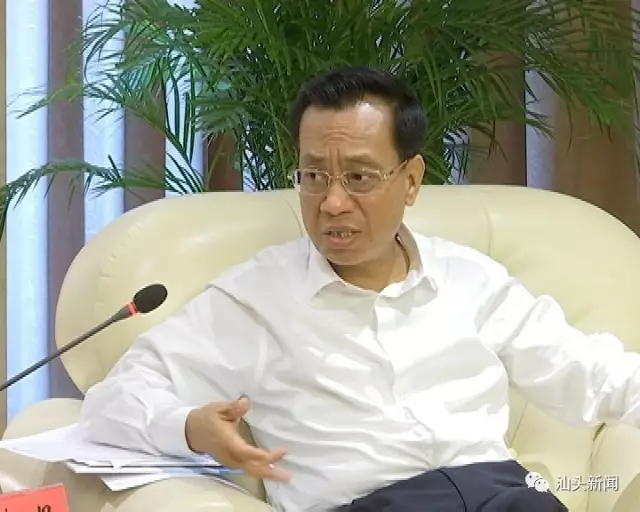 在线精品亚洲一区二区绿巨人