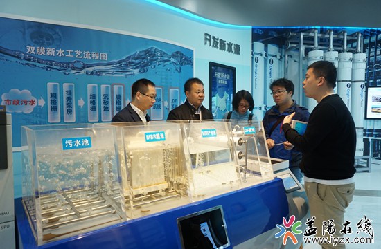 在线精品亚洲一区二区绿巨人