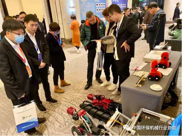 在线精品亚洲一区二区绿巨人