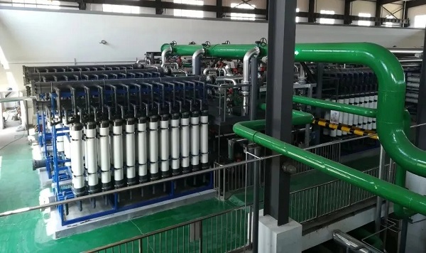 在线精品亚洲一区二区绿巨人