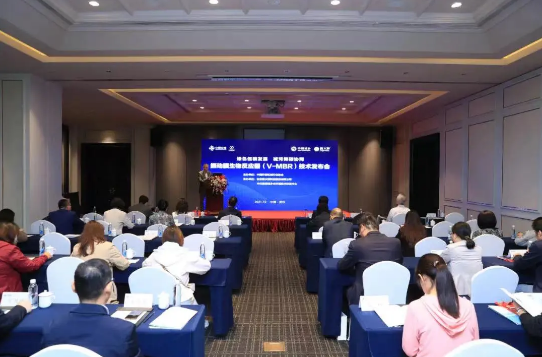 在线精品亚洲一区二区绿巨人