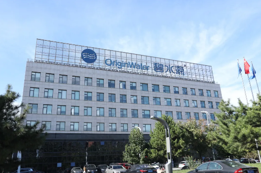 在线精品亚洲一区二区绿巨人