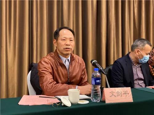 在线精品亚洲一区二区绿巨人