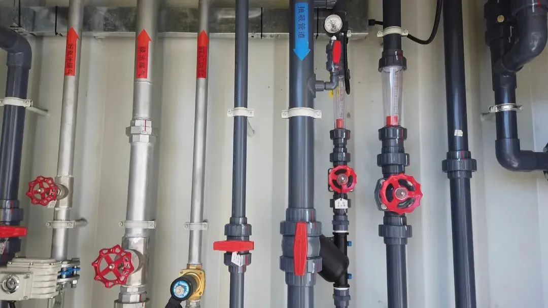 在线精品亚洲一区二区绿巨人