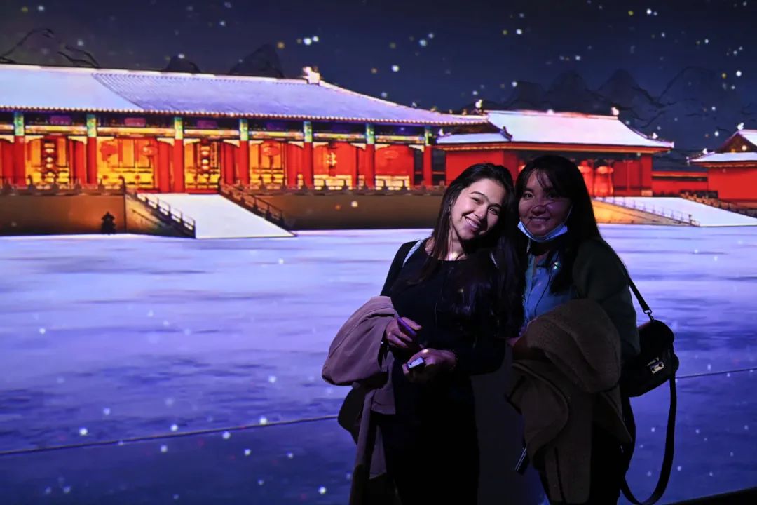 在线精品亚洲一区二区绿巨人